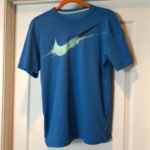 Nike dry-fit tshirt